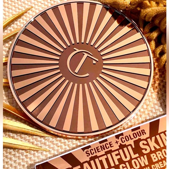 ☃️BOGO50%☃️ 🆕🤎CHARLOTTE TILBURY: #2 MED Beautiful Skin Sun-Kissed Glow Bronzer - Picture 4 of 7